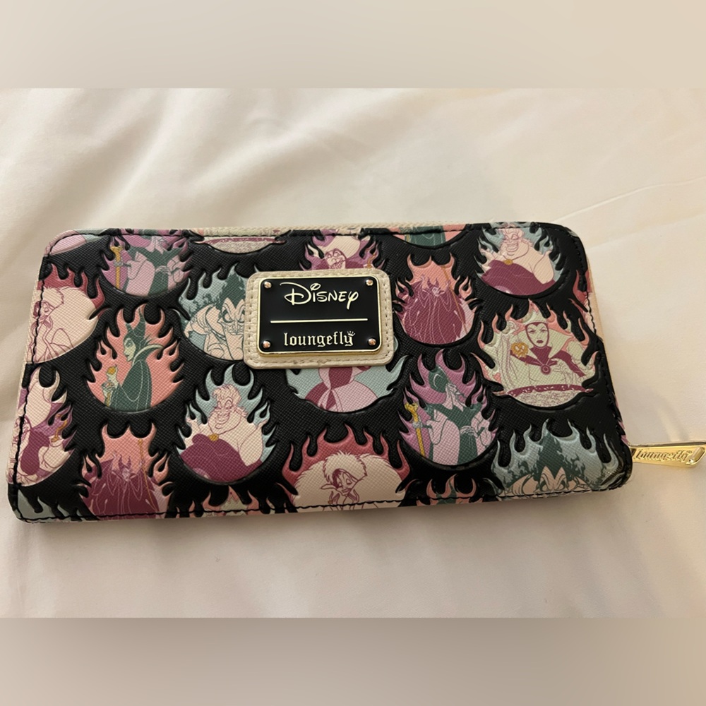 Disney Loungefly Cream and Black Wallet with Villains & Flames Design